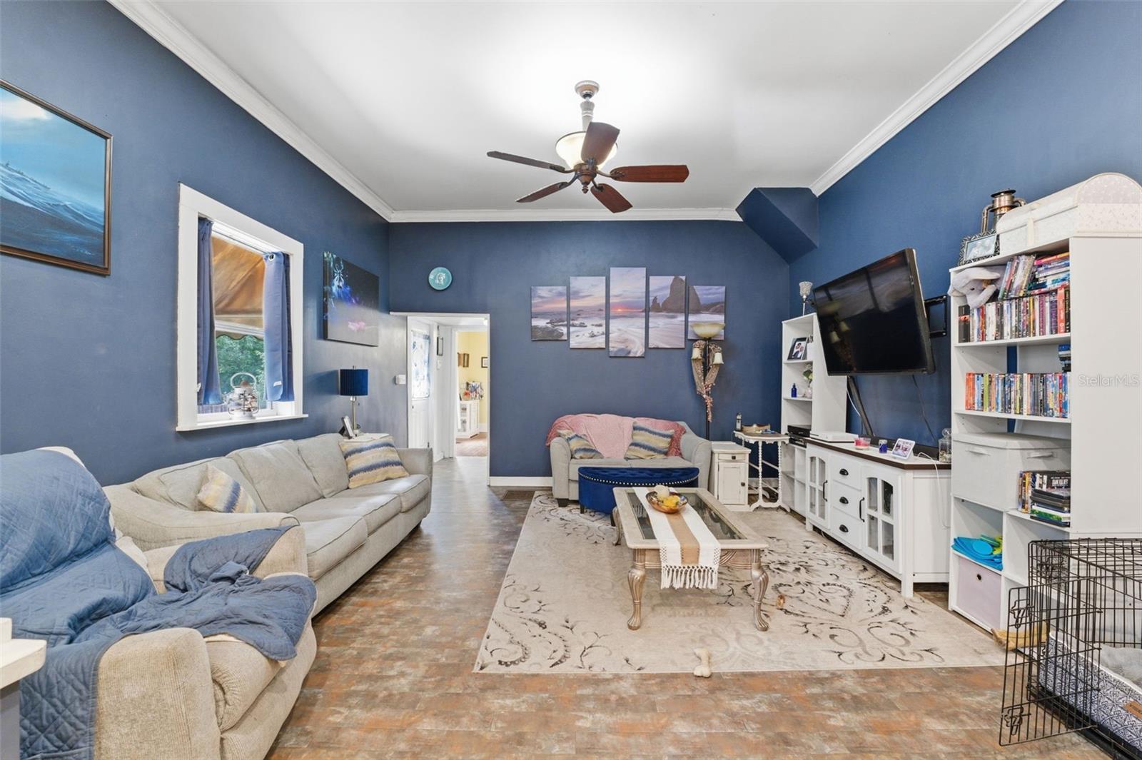 TOWN/BROOKSVILLE - Residential