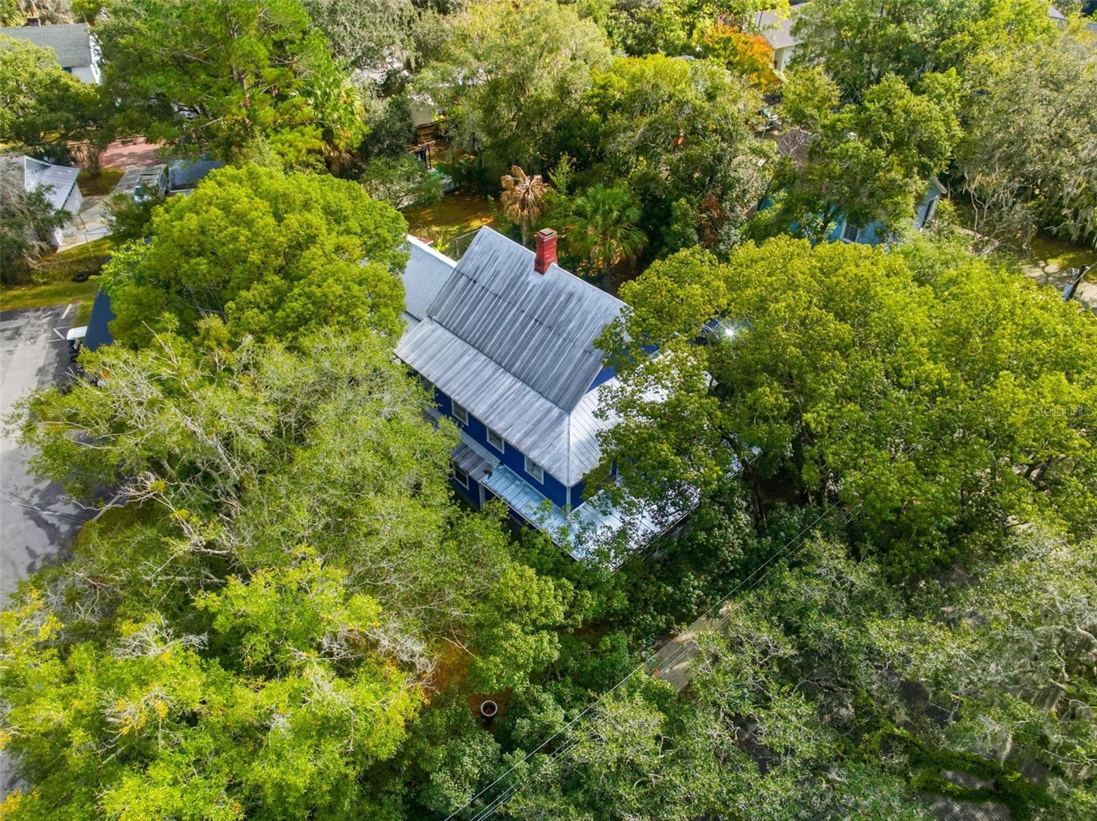 TOWN/BROOKSVILLE - Residential