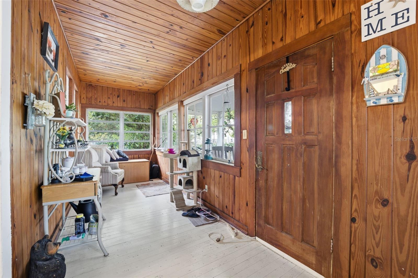 TOWN/BROOKSVILLE - Residential