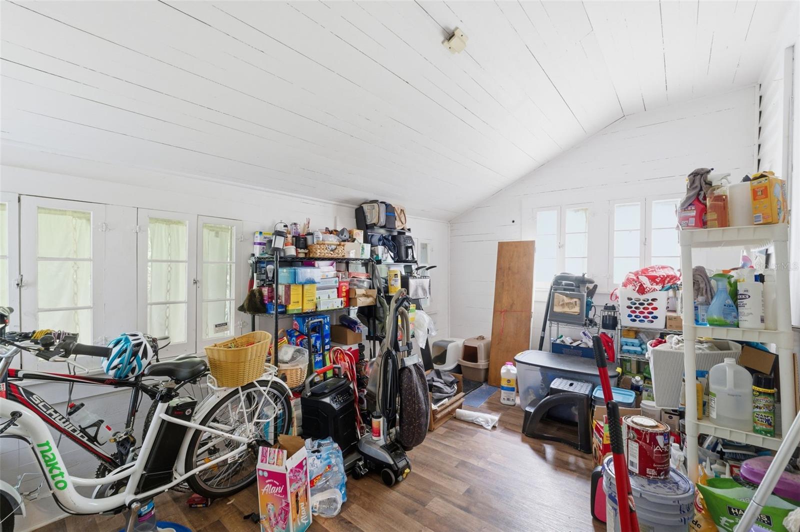 TOWN/BROOKSVILLE - Residential