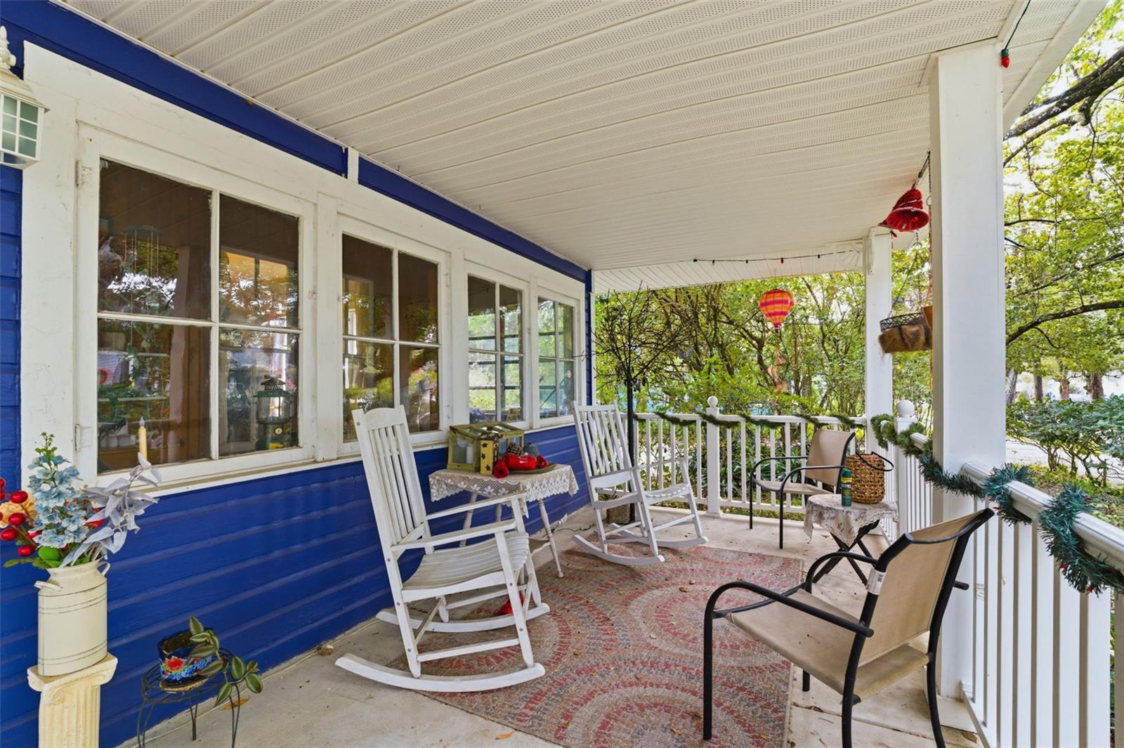 TOWN/BROOKSVILLE - Residential