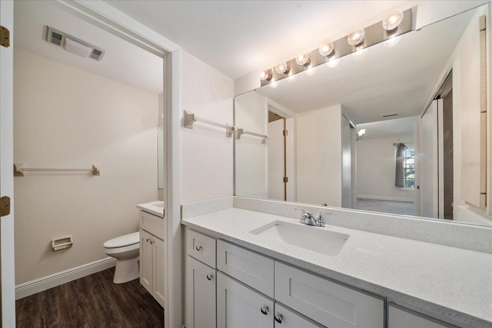 SOUTHWINDS AT FIVE LAKES PH A,6,7,8&11 - Residential