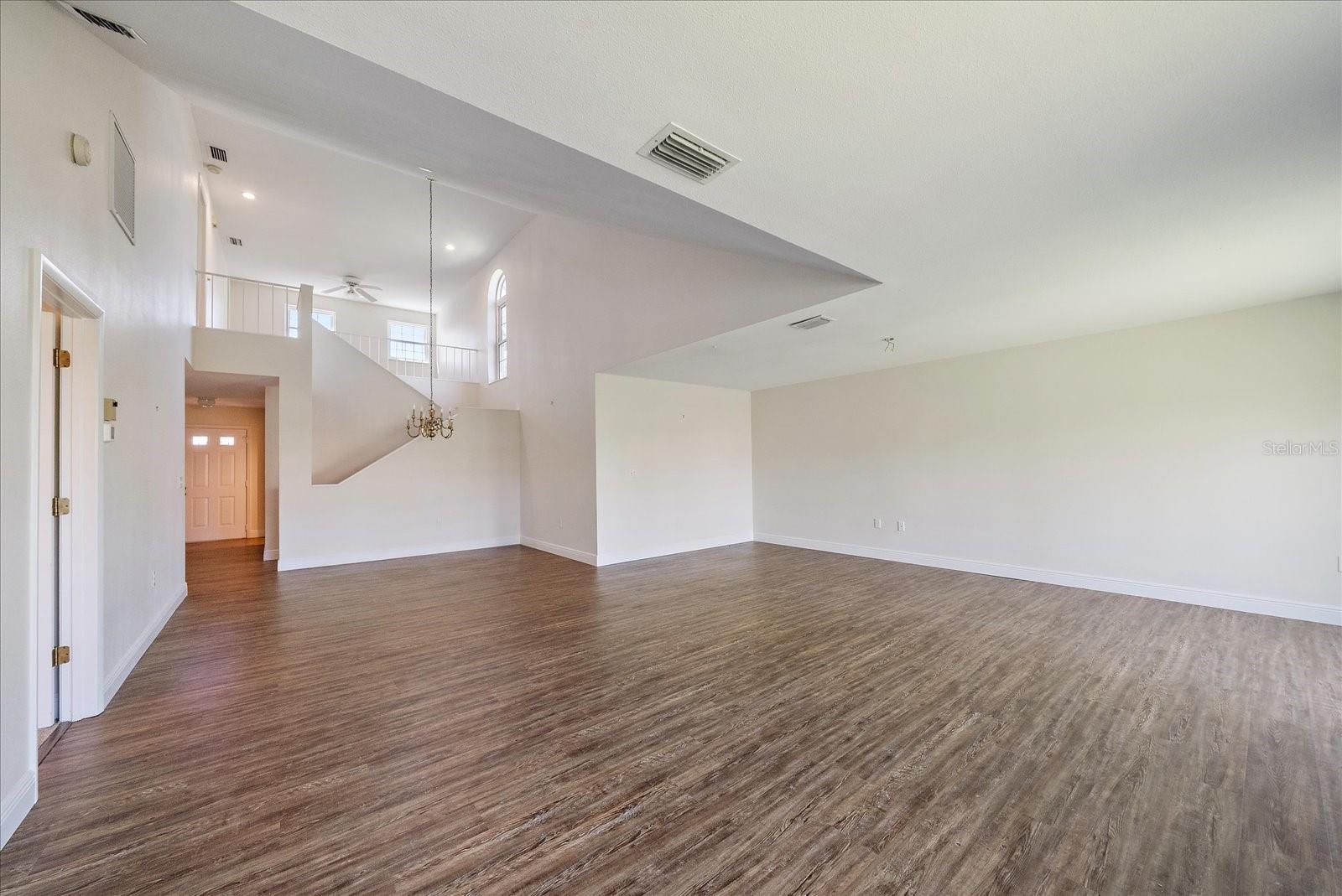 SOUTHWINDS AT FIVE LAKES PH A,6,7,8&11 - Residential