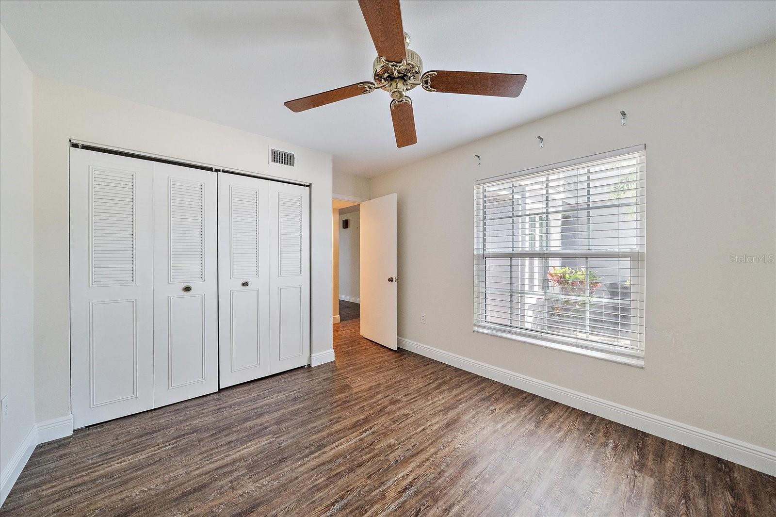 SOUTHWINDS AT FIVE LAKES PH A,6,7,8&11 - Residential