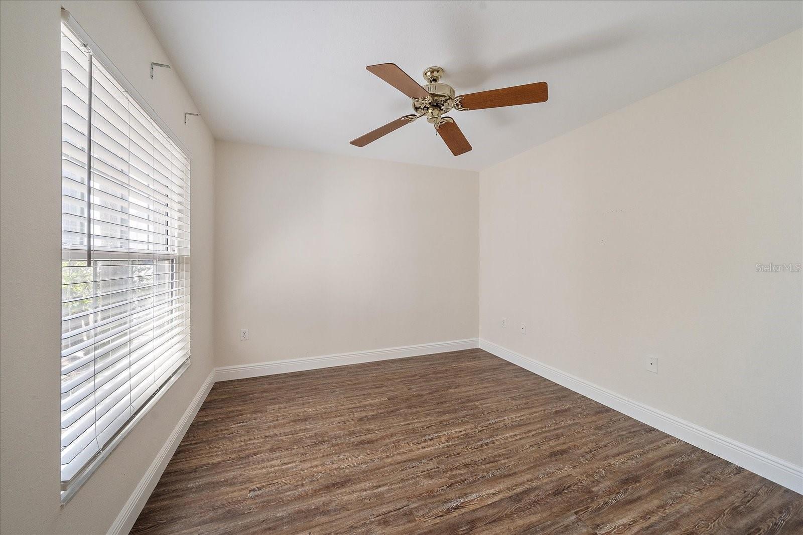 SOUTHWINDS AT FIVE LAKES PH A,6,7,8&11 - Residential