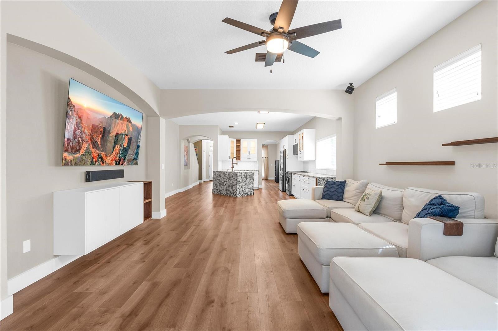 EDEN ISLE - Residential
