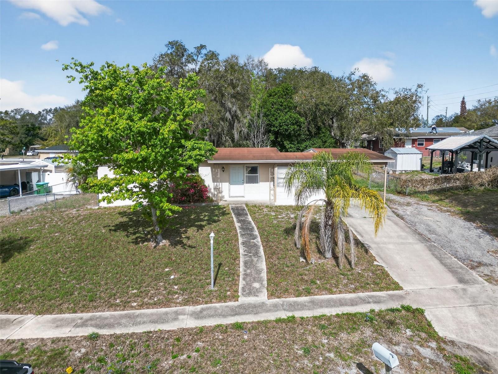 DELTONA LAKES UNIT 72 - Residential