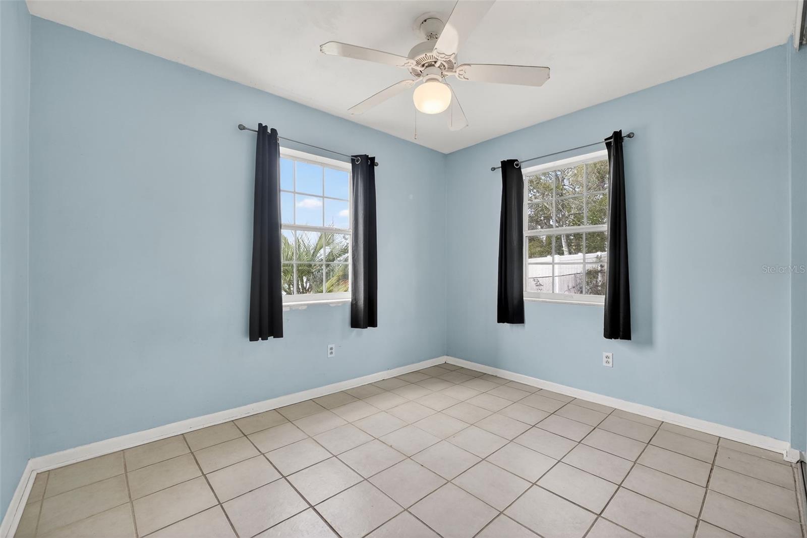 DELTONA LAKES UNIT 72 - Residential