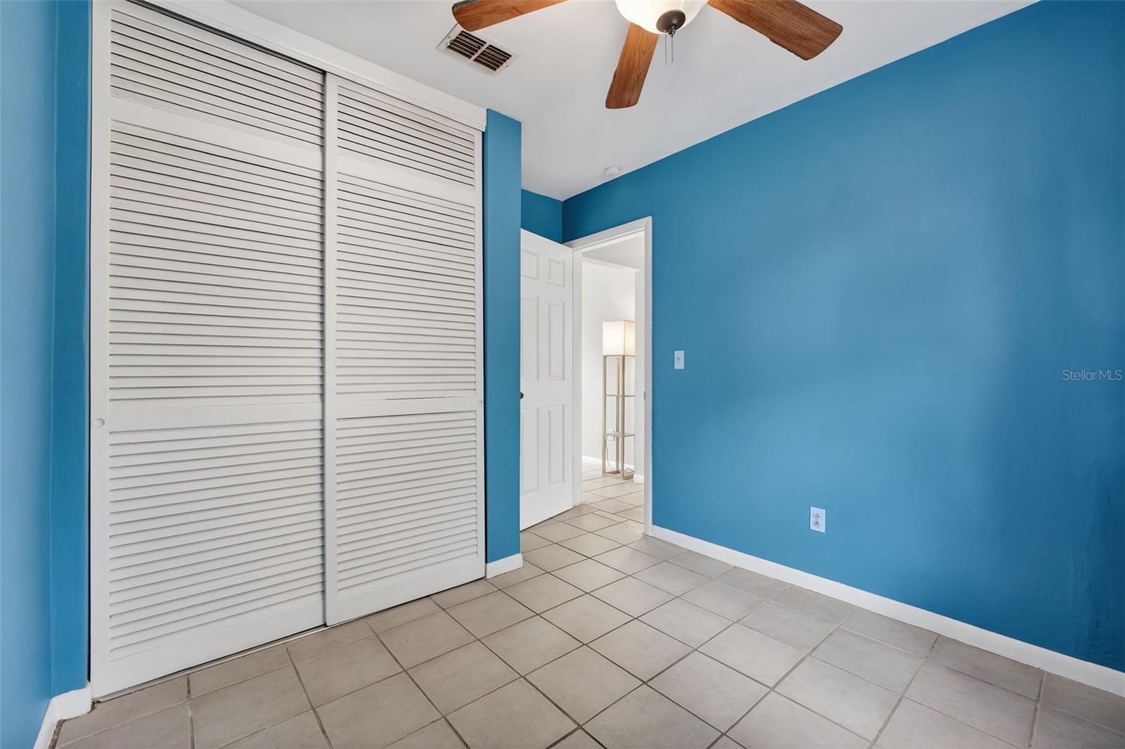 DELTONA LAKES UNIT 72 - Residential