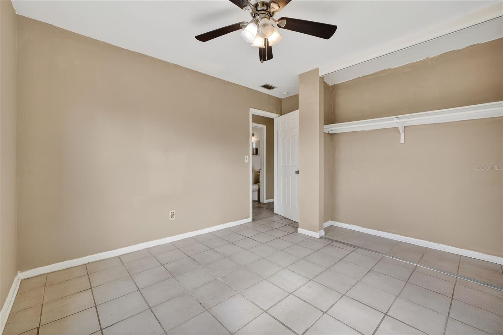 DELTONA LAKES UNIT 72 - Residential