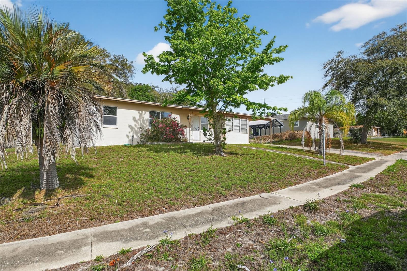 DELTONA LAKES UNIT 72 - Residential
