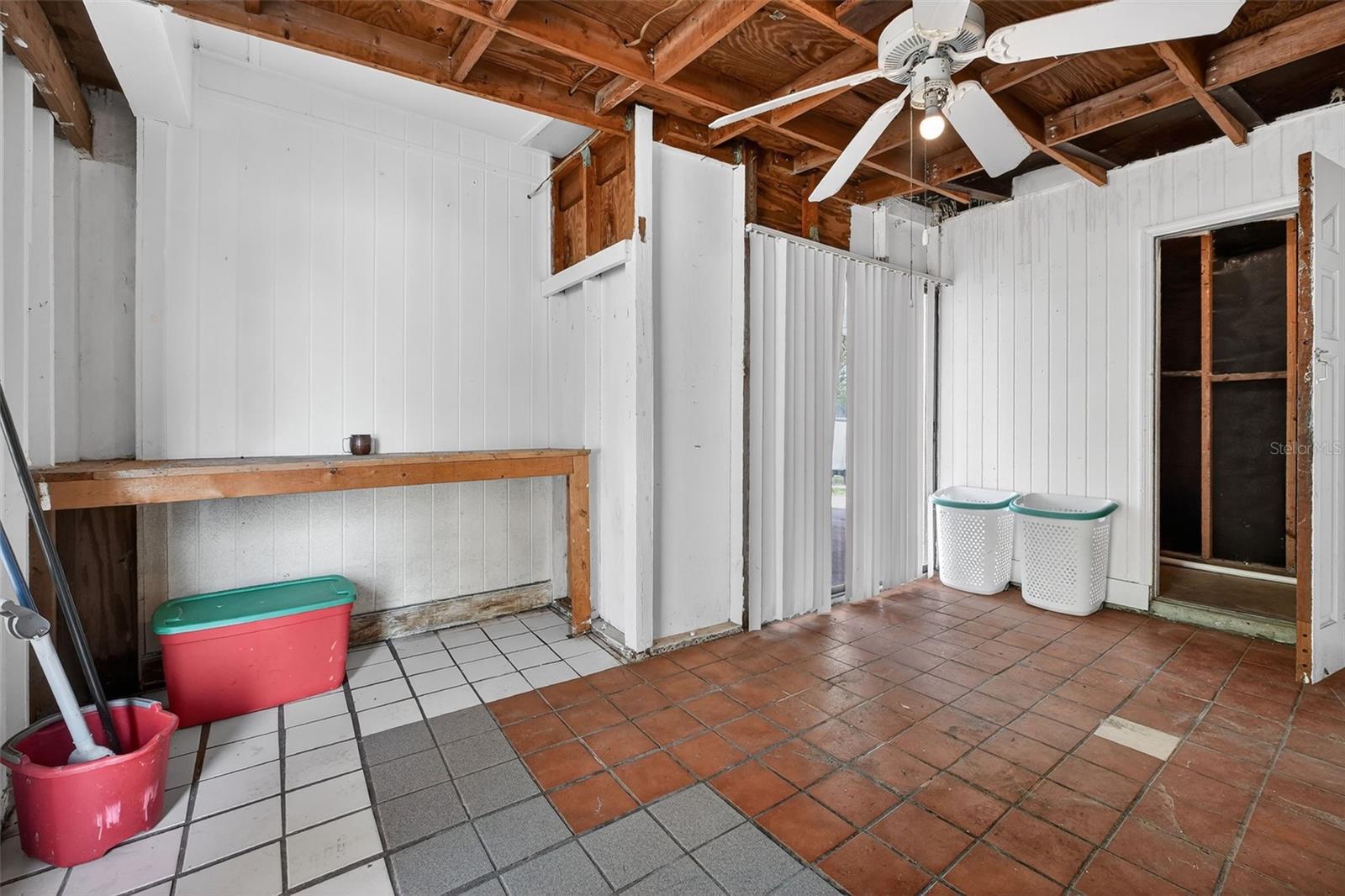 DELTONA LAKES UNIT 72 - Residential