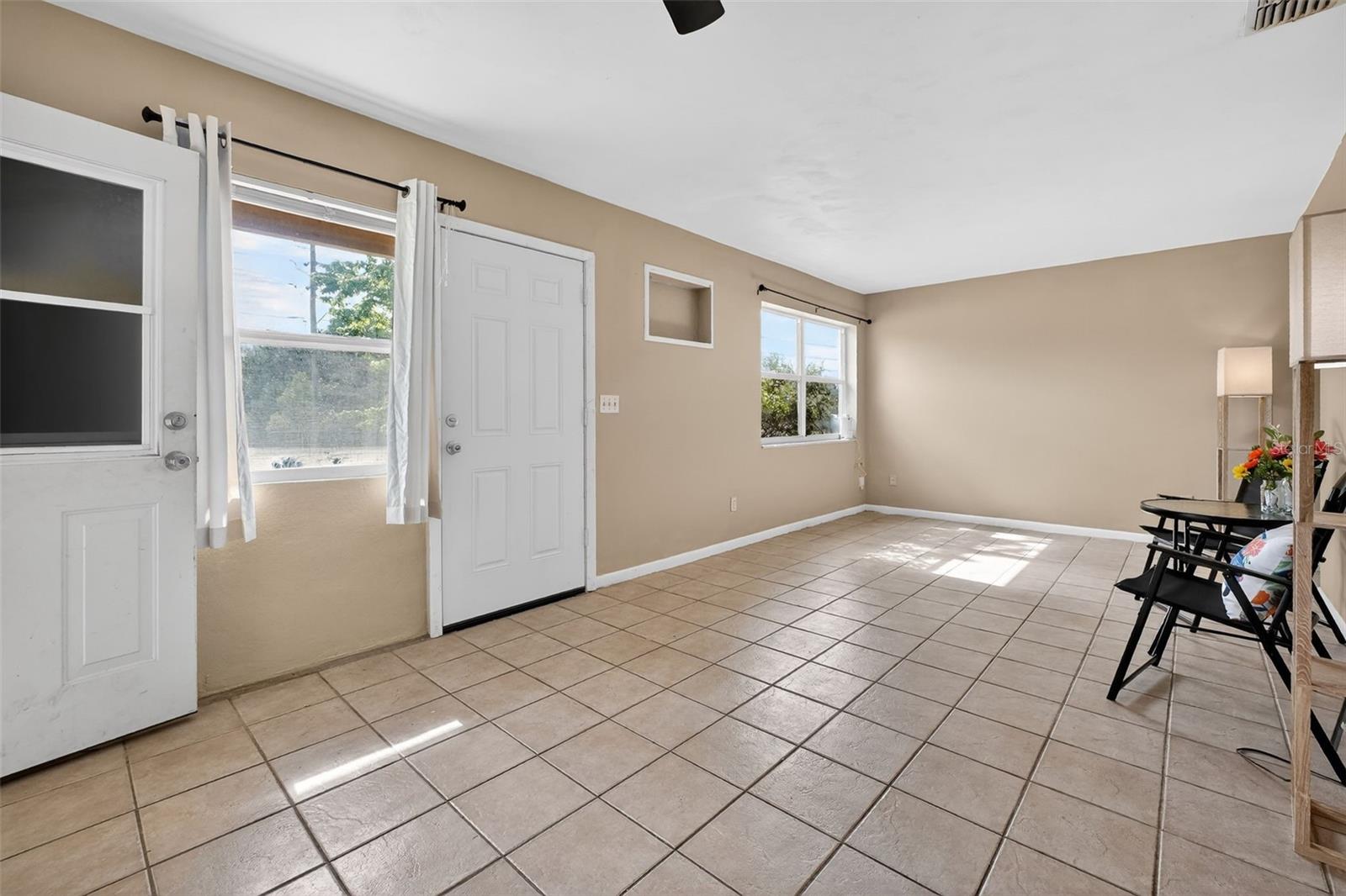 DELTONA LAKES UNIT 72 - Residential