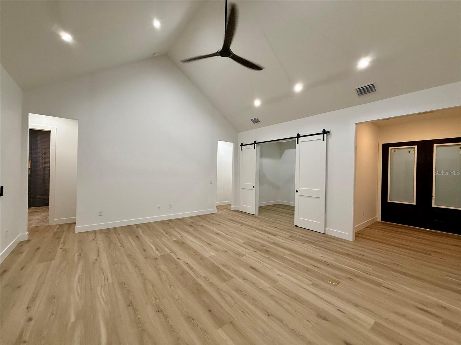 PEACE RIVER CLUB - Residential