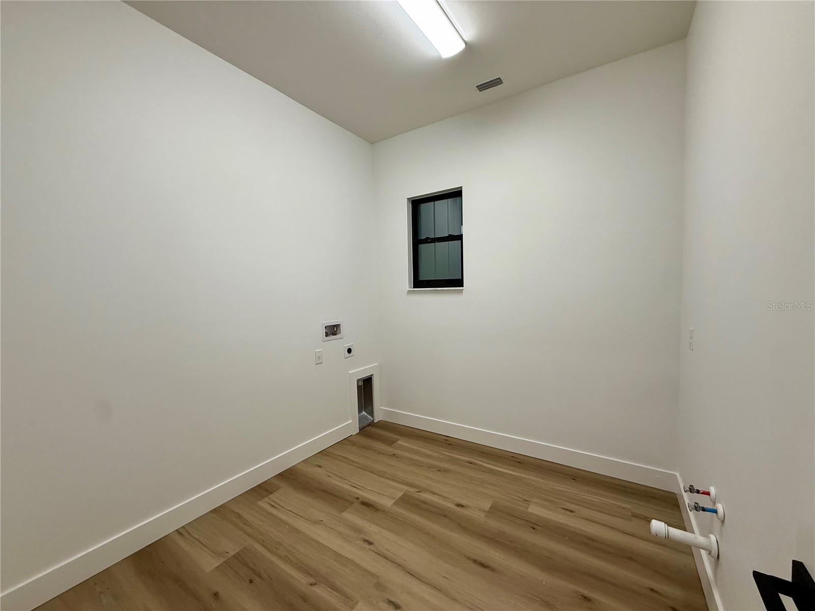 PEACE RIVER CLUB - Residential