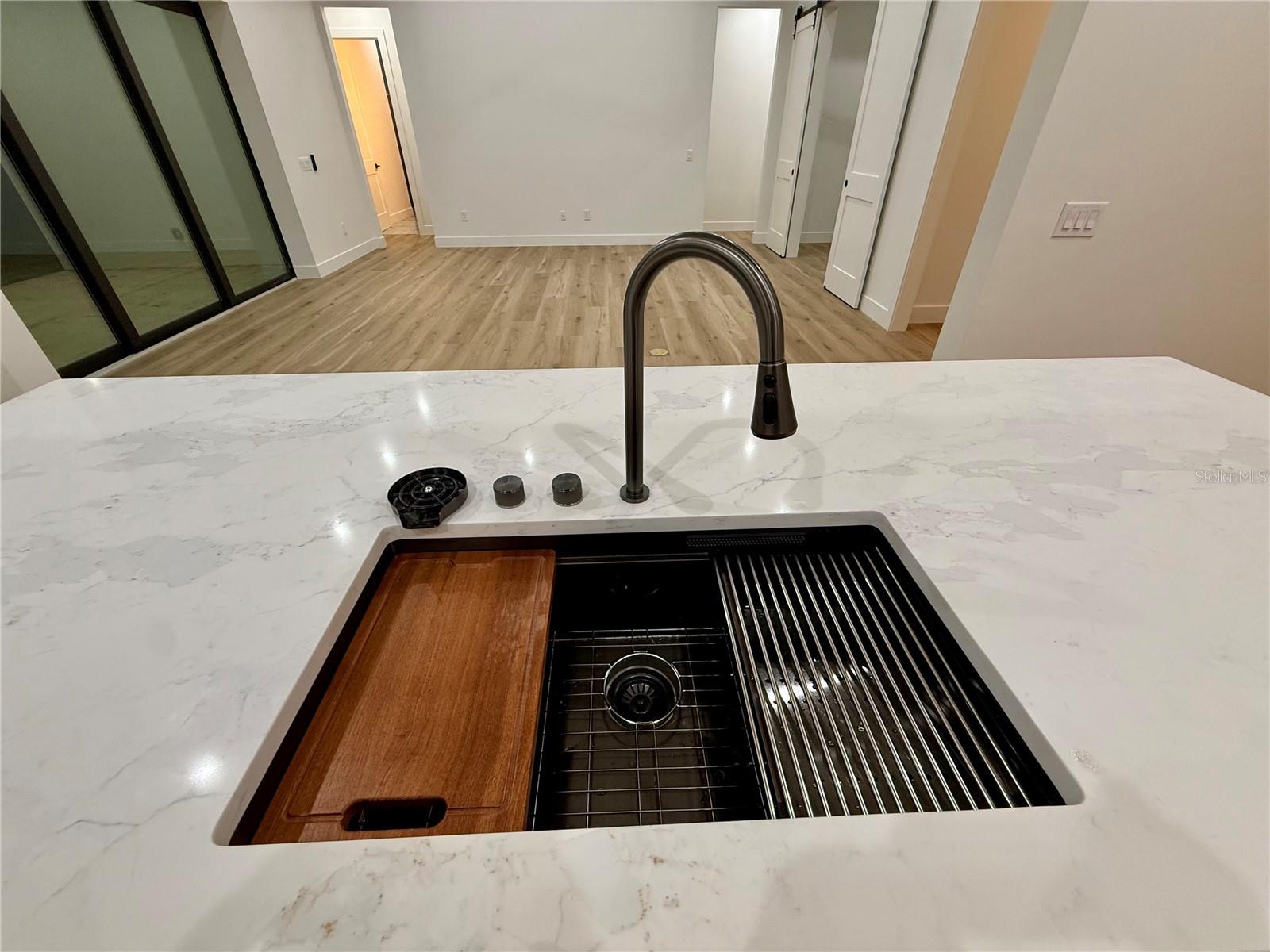 PEACE RIVER CLUB - Residential