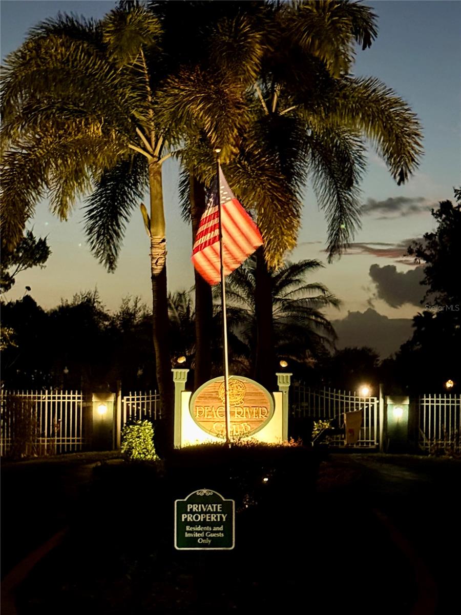 PEACE RIVER CLUB - Residential