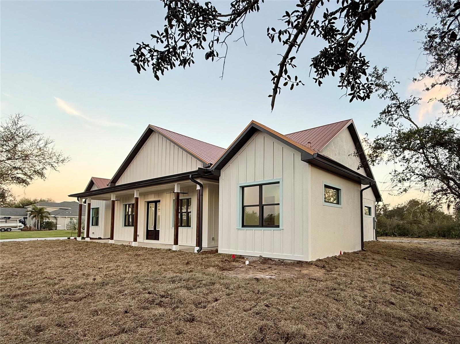 PEACE RIVER CLUB - Residential