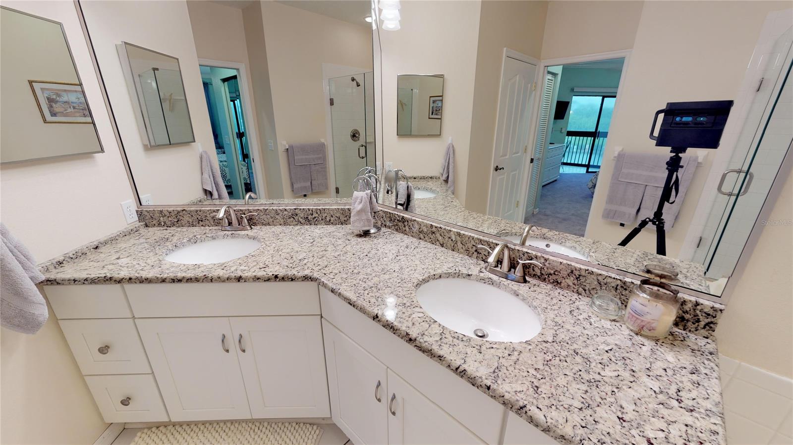 Bouchelle Island Condo - Residential