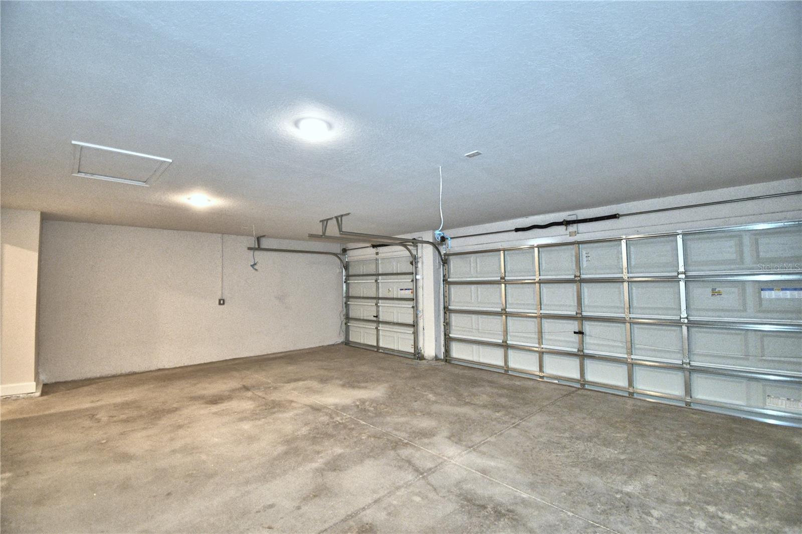 CADENCE CROSSING - Residential