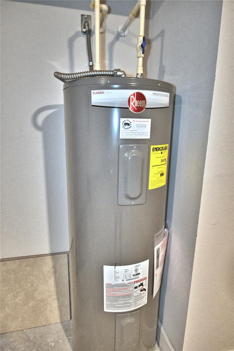 CADENCE CROSSING - Residential