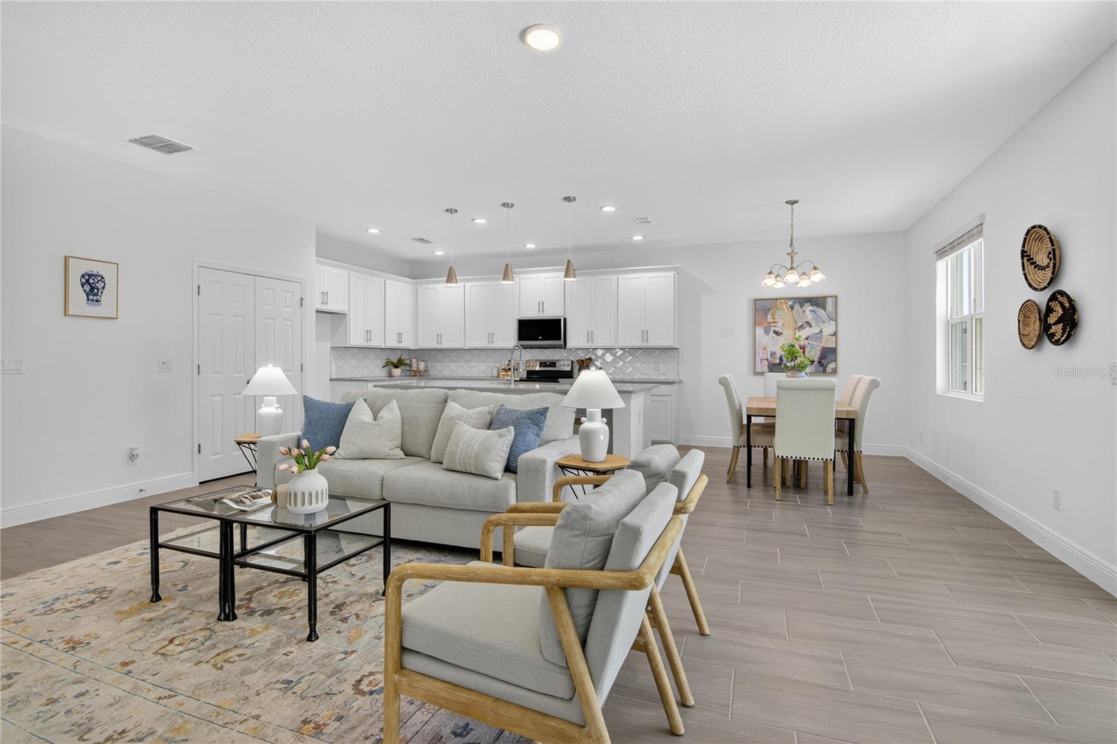 RIDGEVIEW - Residential