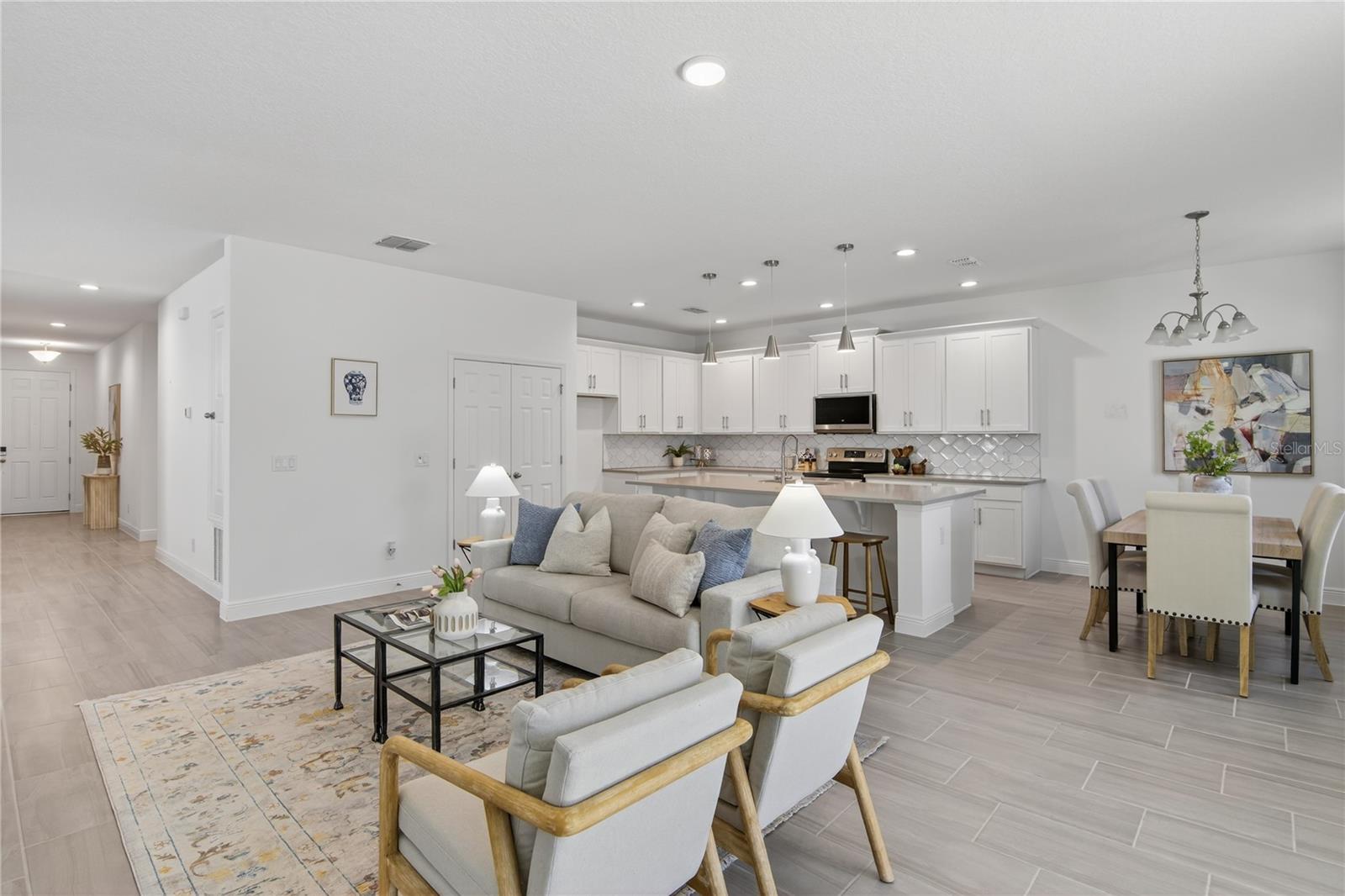 RIDGEVIEW - Residential