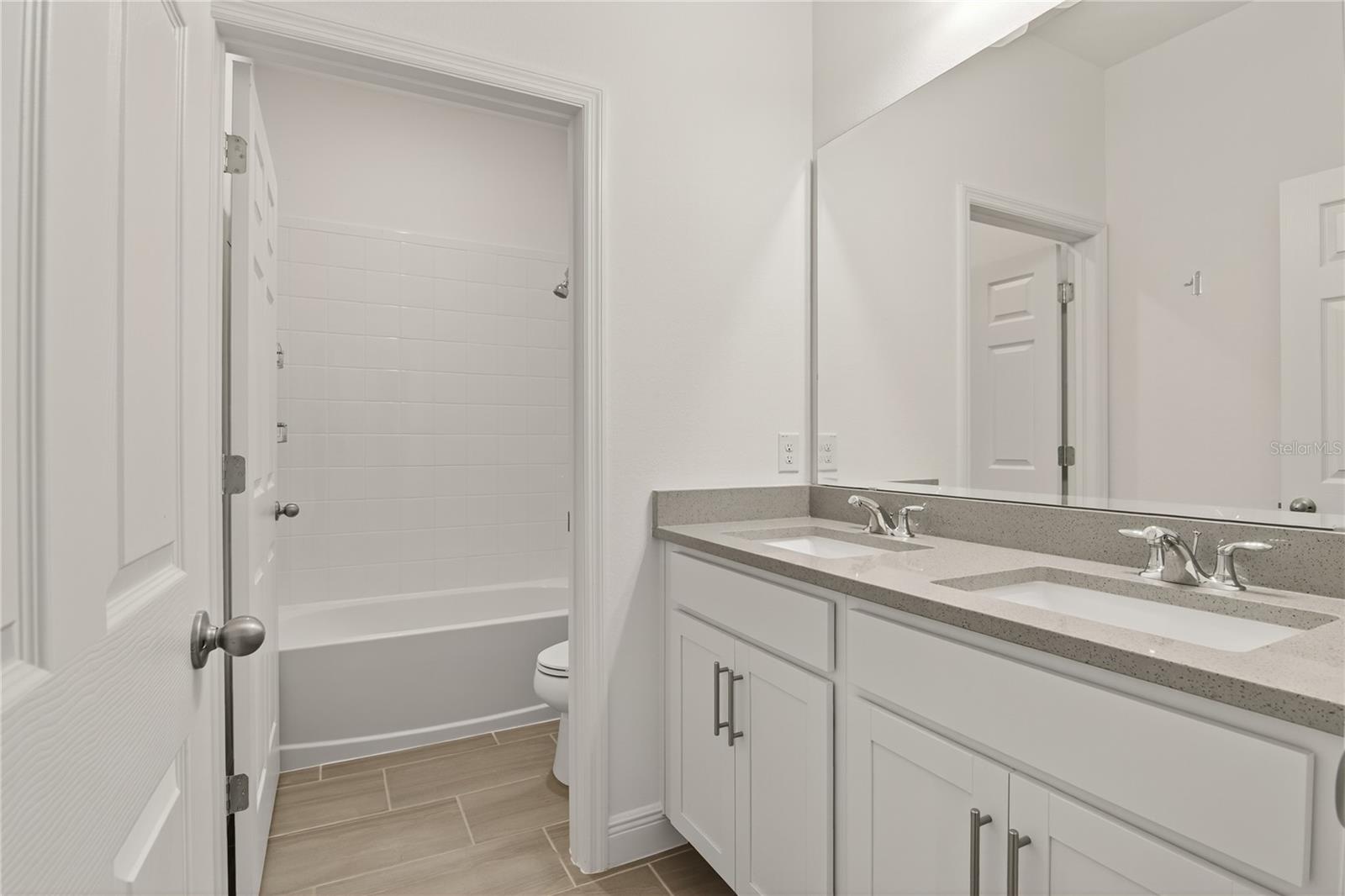 RIDGEVIEW - Residential