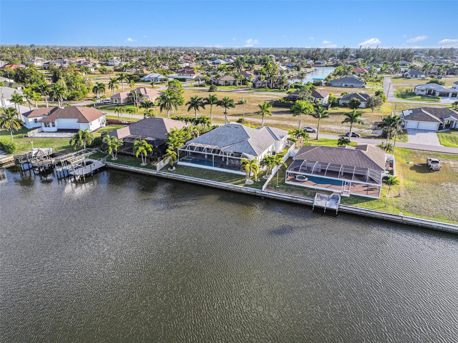 CAPE CORAL - Residential