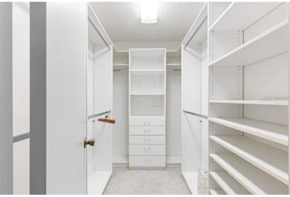 SPRUCE CREEK SOUTH V - Residential