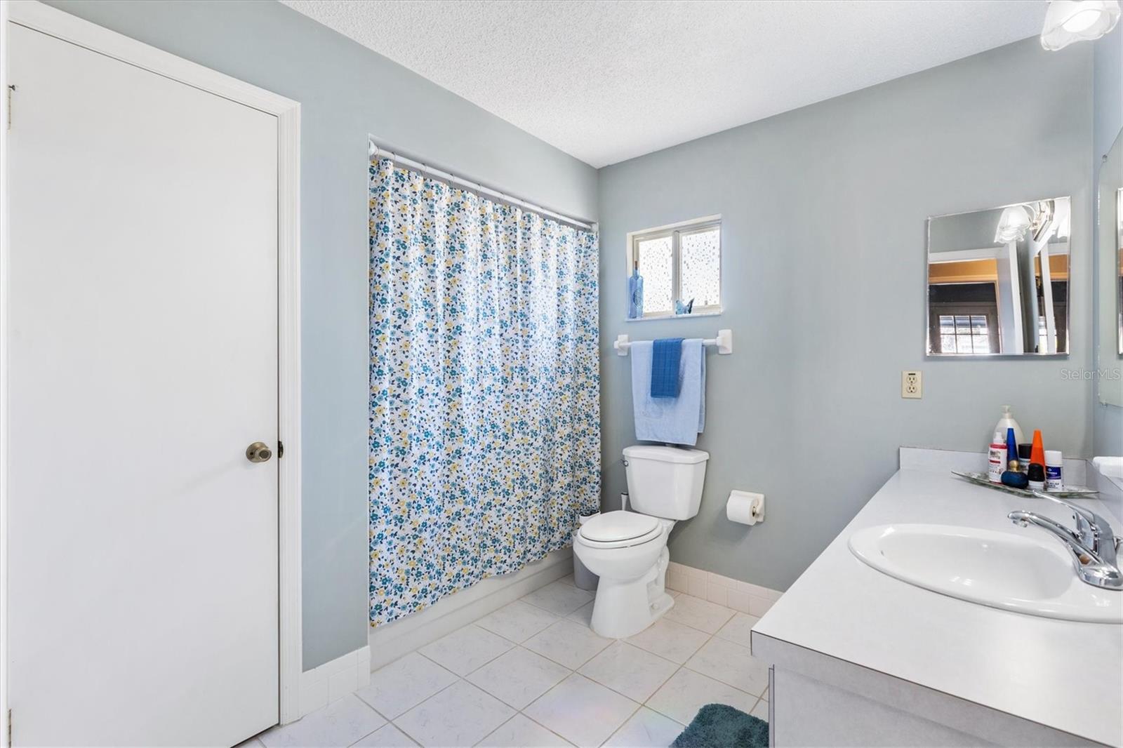 SPRUCE CREEK SOUTH V - Residential