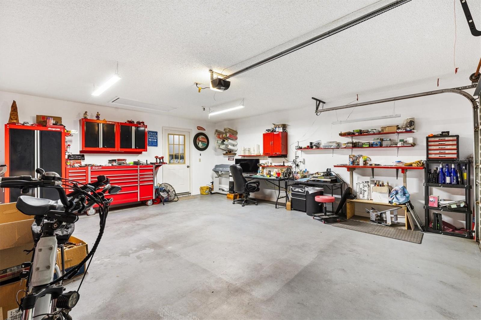 SPRUCE CREEK SOUTH V - Residential