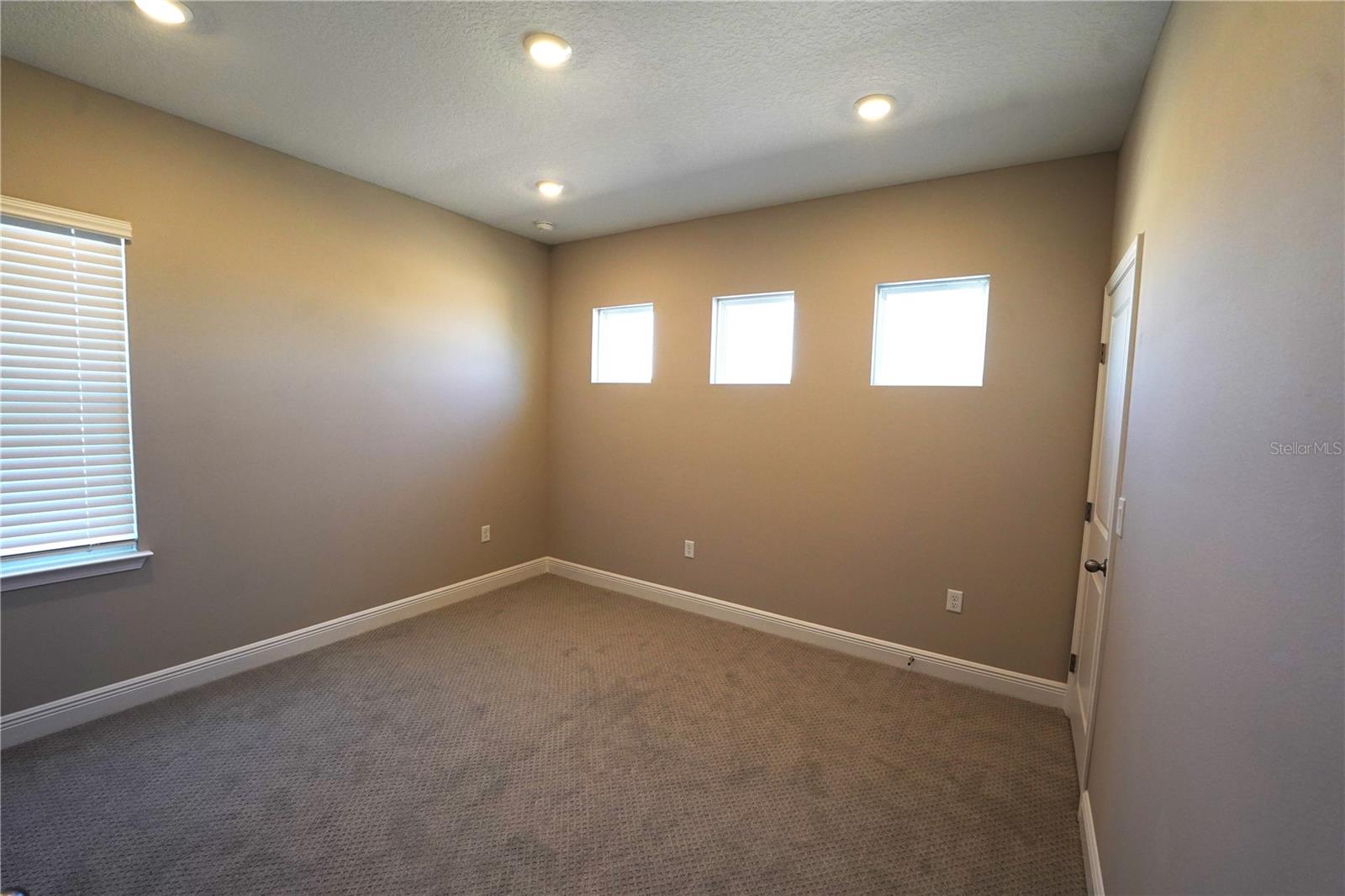 VILLAGES/MINNEOLA HILLS PH 4 - Residential Lease