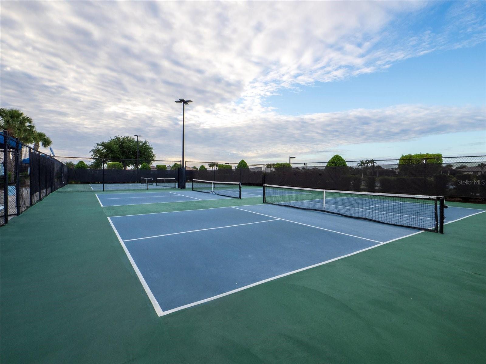 ISLANDWALK AT THE WEST VILLAGE - Residential