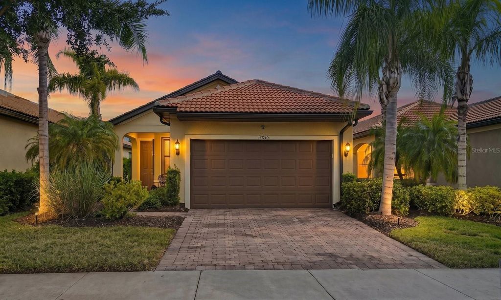 Photo of 13850 Lido Street, Venice, FL 34293 (MLS # N6144097)