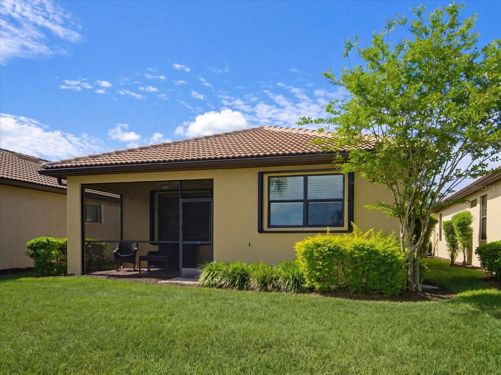 ISLANDWALK AT THE WEST VILLAGE - Residential