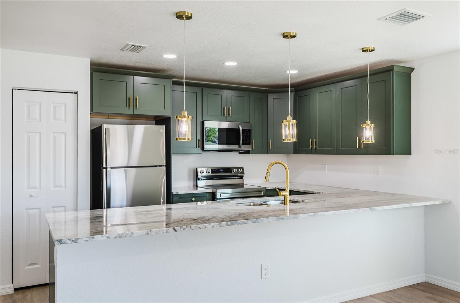 PORT CHARLOTTE SUB SEC 62 - Residential