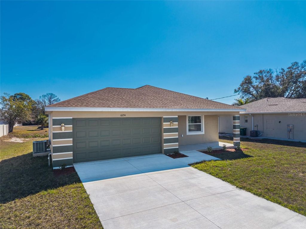 Photo of 6254 Spinnaker Boulevard, Englewood, FL 34224 (MLS # A4684449)