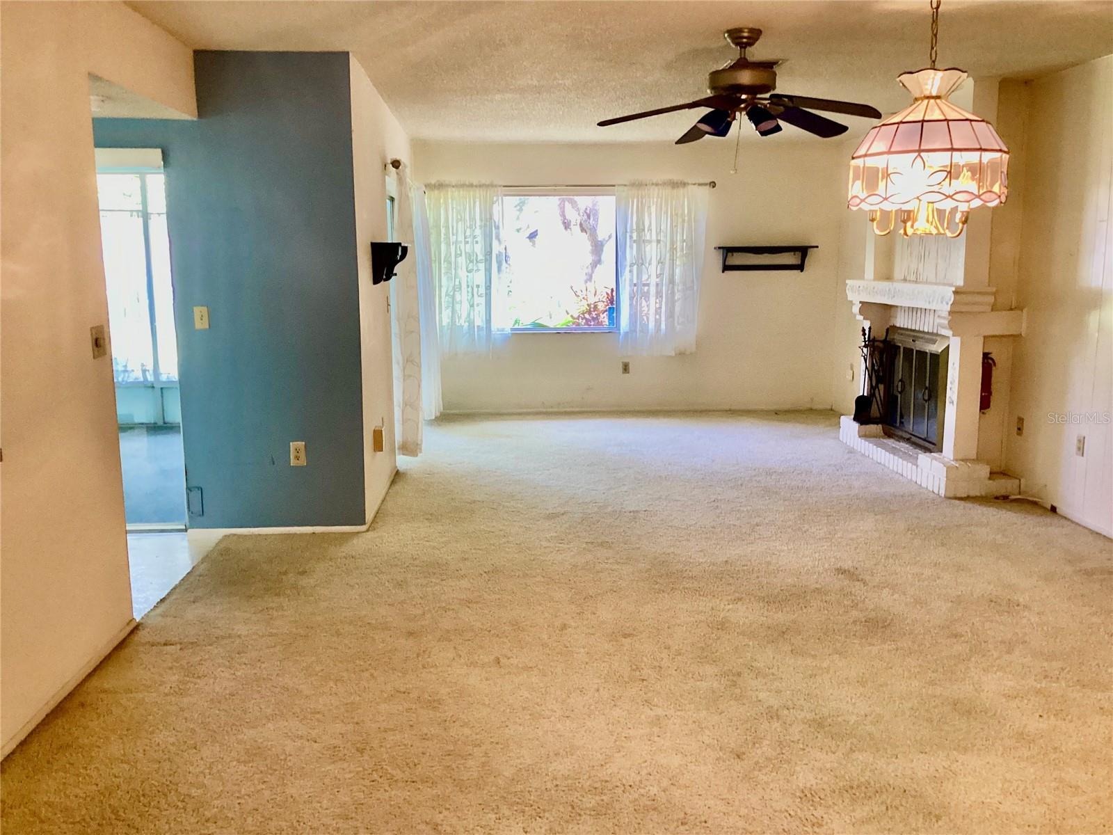 2101 SUNSET POINT ROAD 205