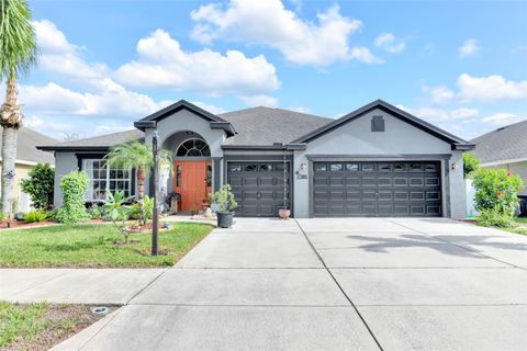 Photo of 10813 Rockledge View Dr, Riverview, FL 33579 (MLS # TB8402575)