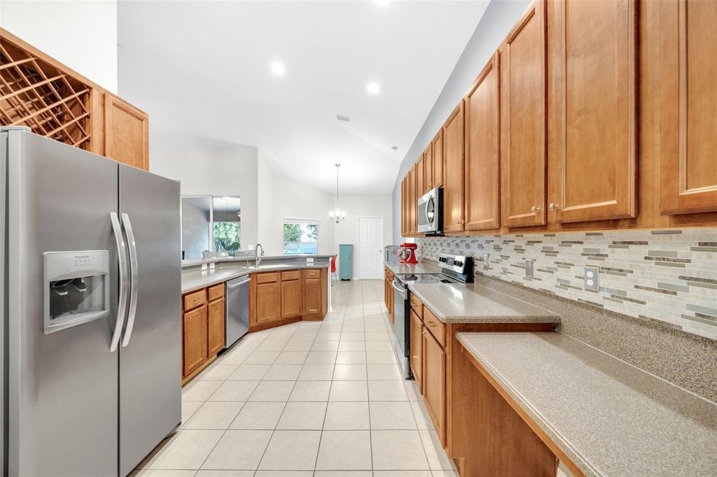 Photo of 10813 Rockledge View Dr, Riverview, FL 33579 (MLS # TB8402575)