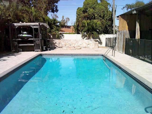 LELLMAN HEIGHTS 1ST SEC - Residential