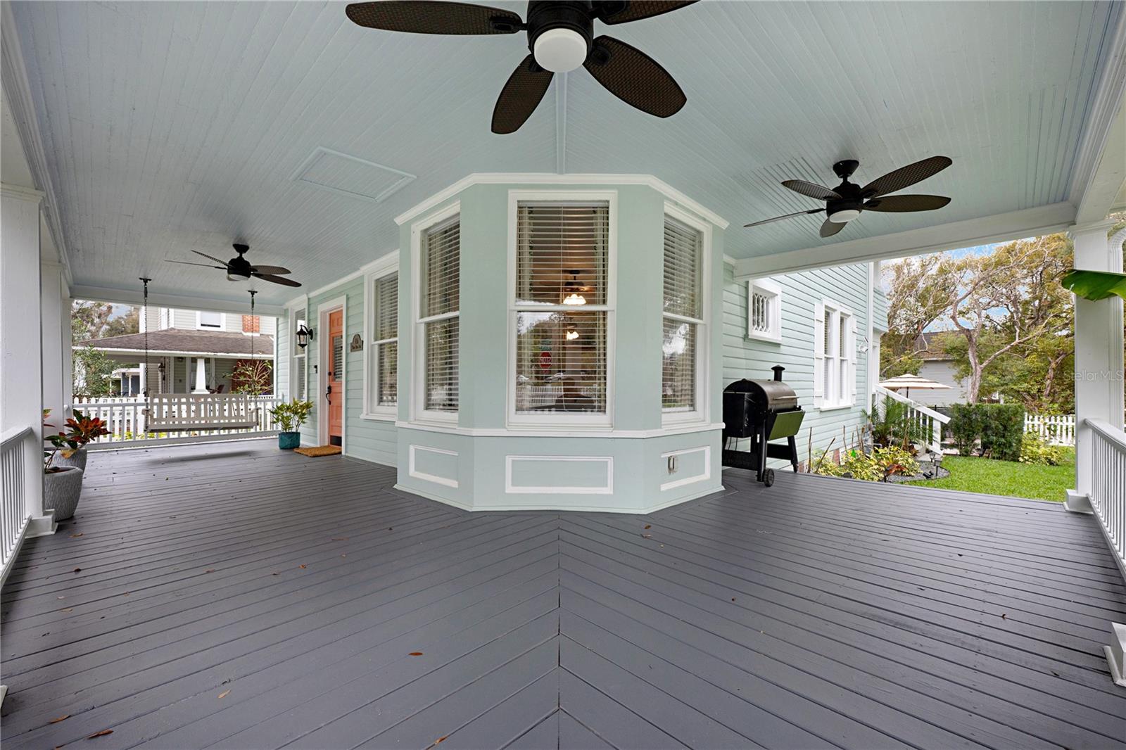 415 W RICH AVENUE