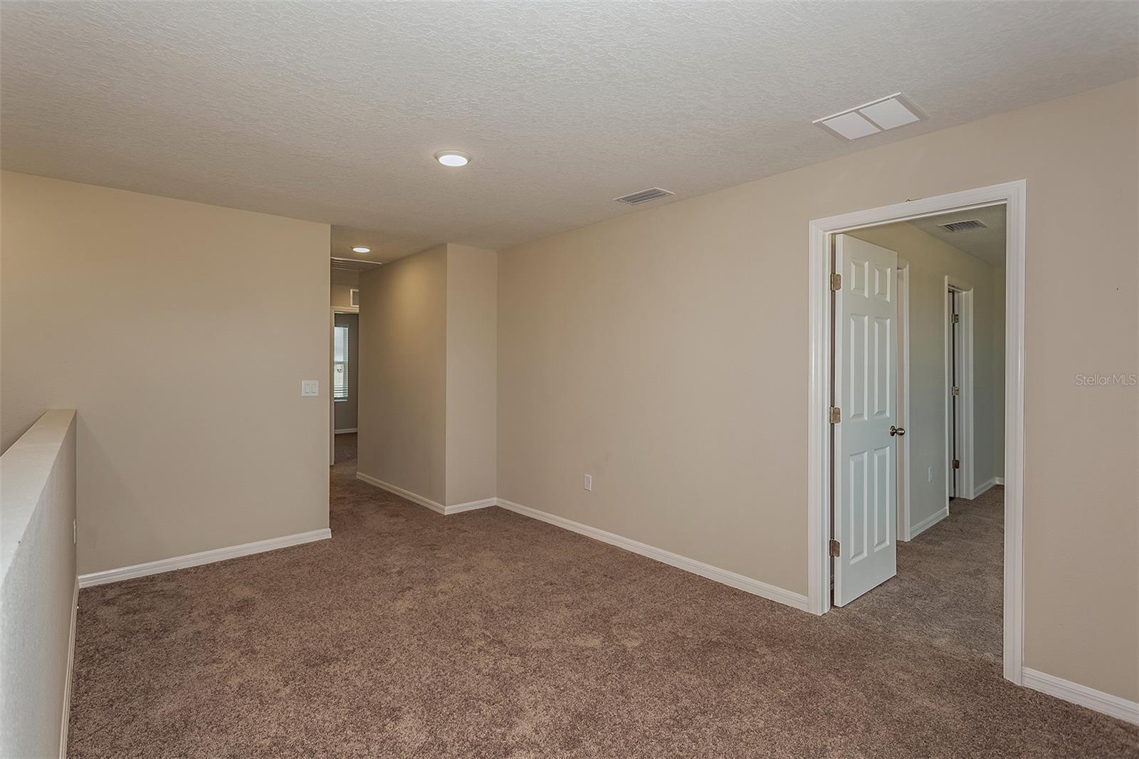 PASADENA RIDGE - Residential