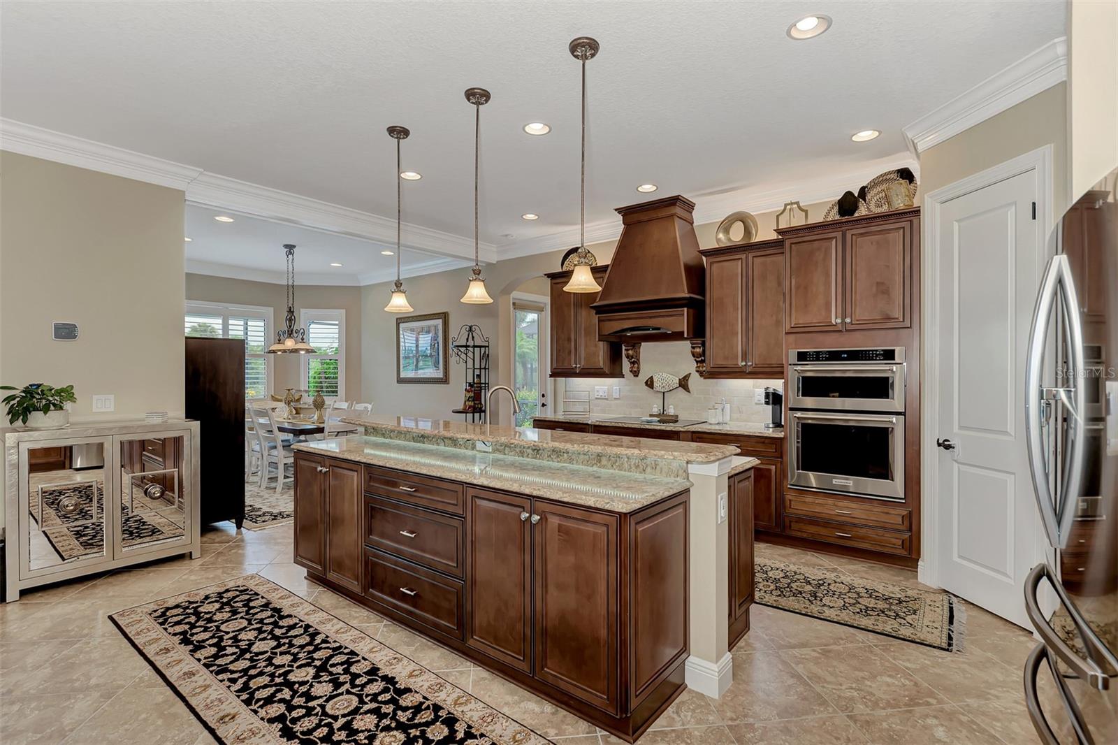 SARASOTA NATIONAL - Residential