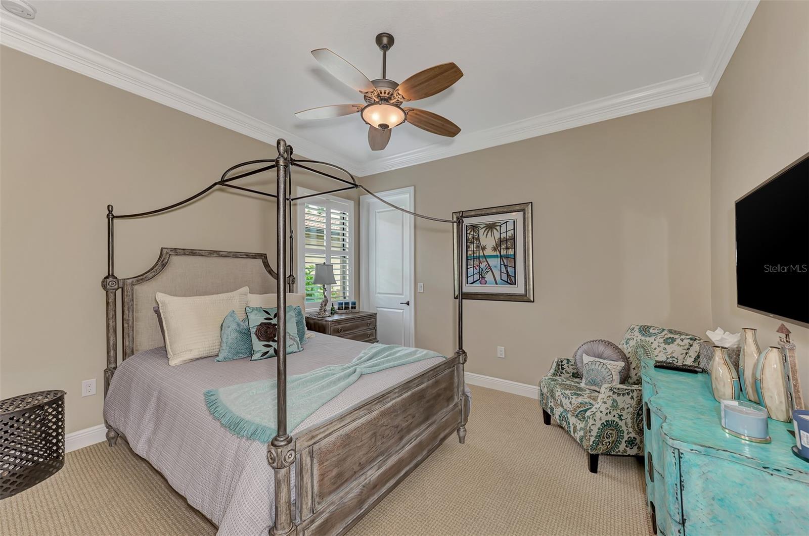 SARASOTA NATIONAL - Residential