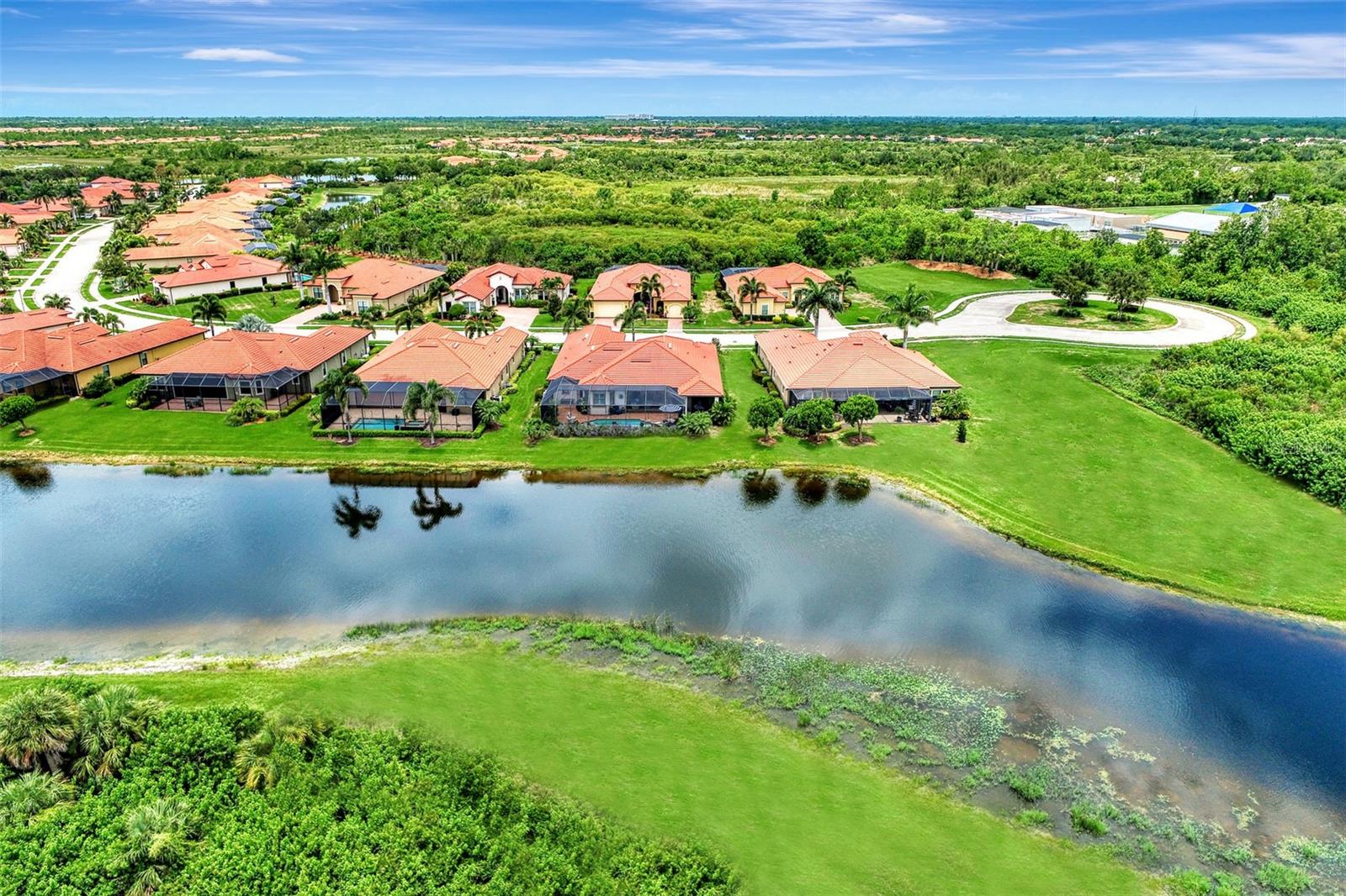 SARASOTA NATIONAL - Residential