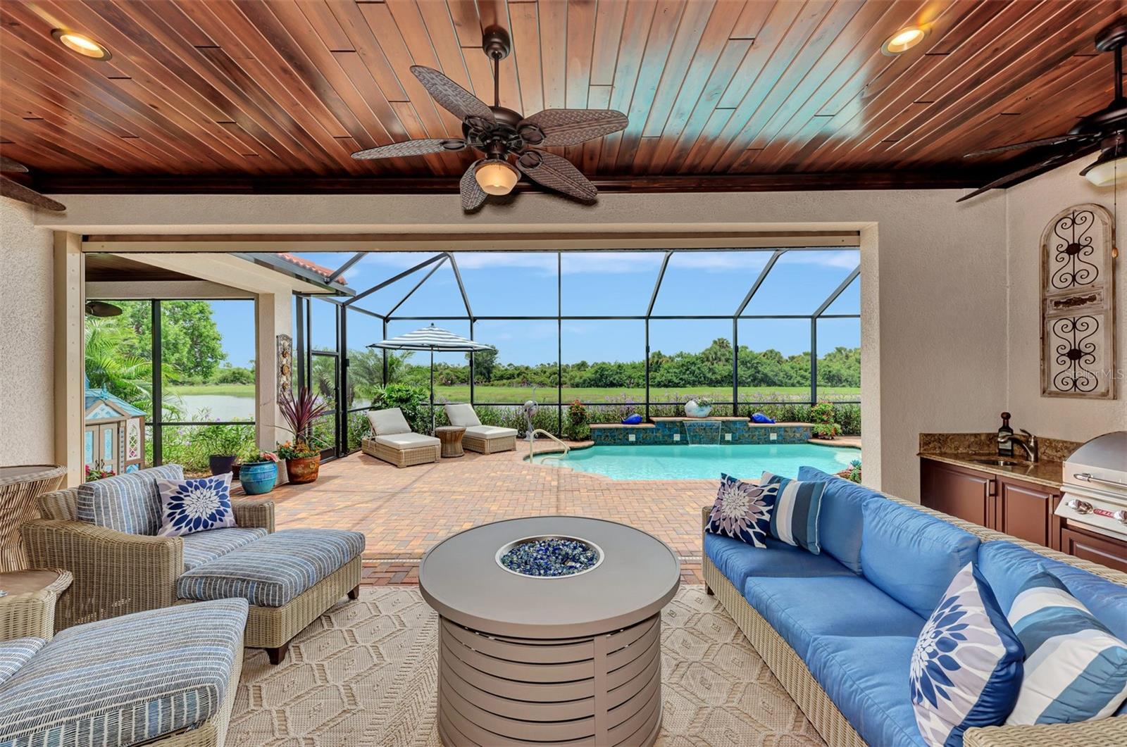 SARASOTA NATIONAL - Residential