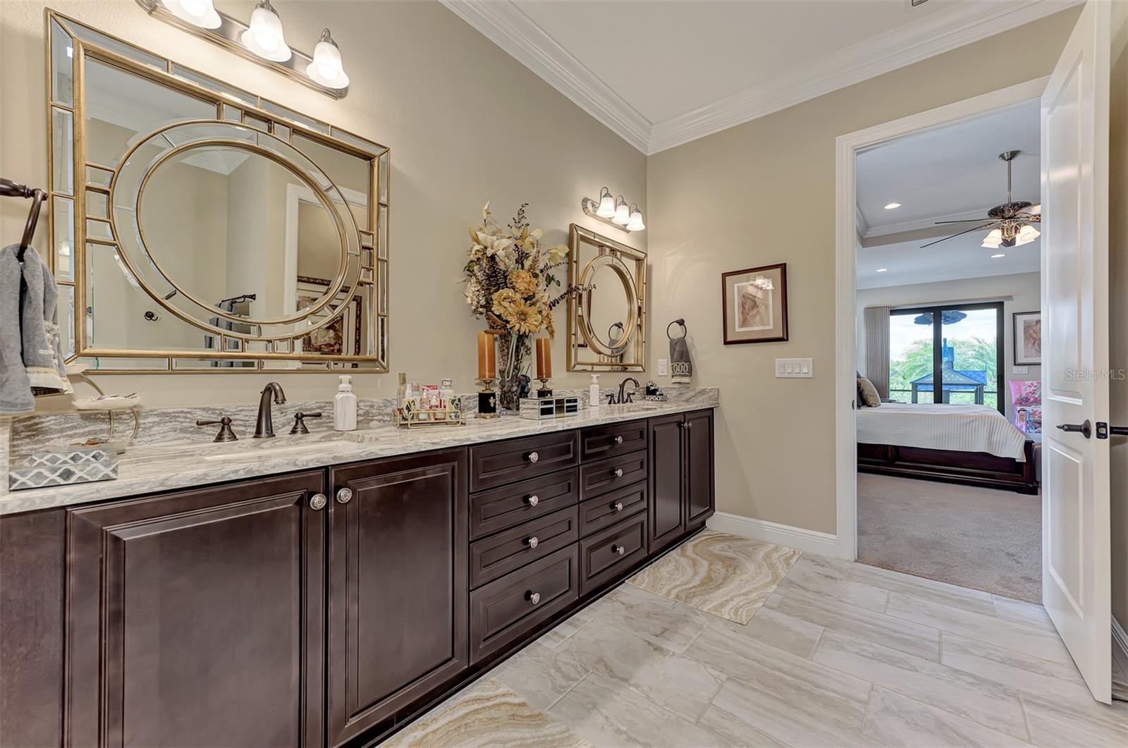 SARASOTA NATIONAL - Residential