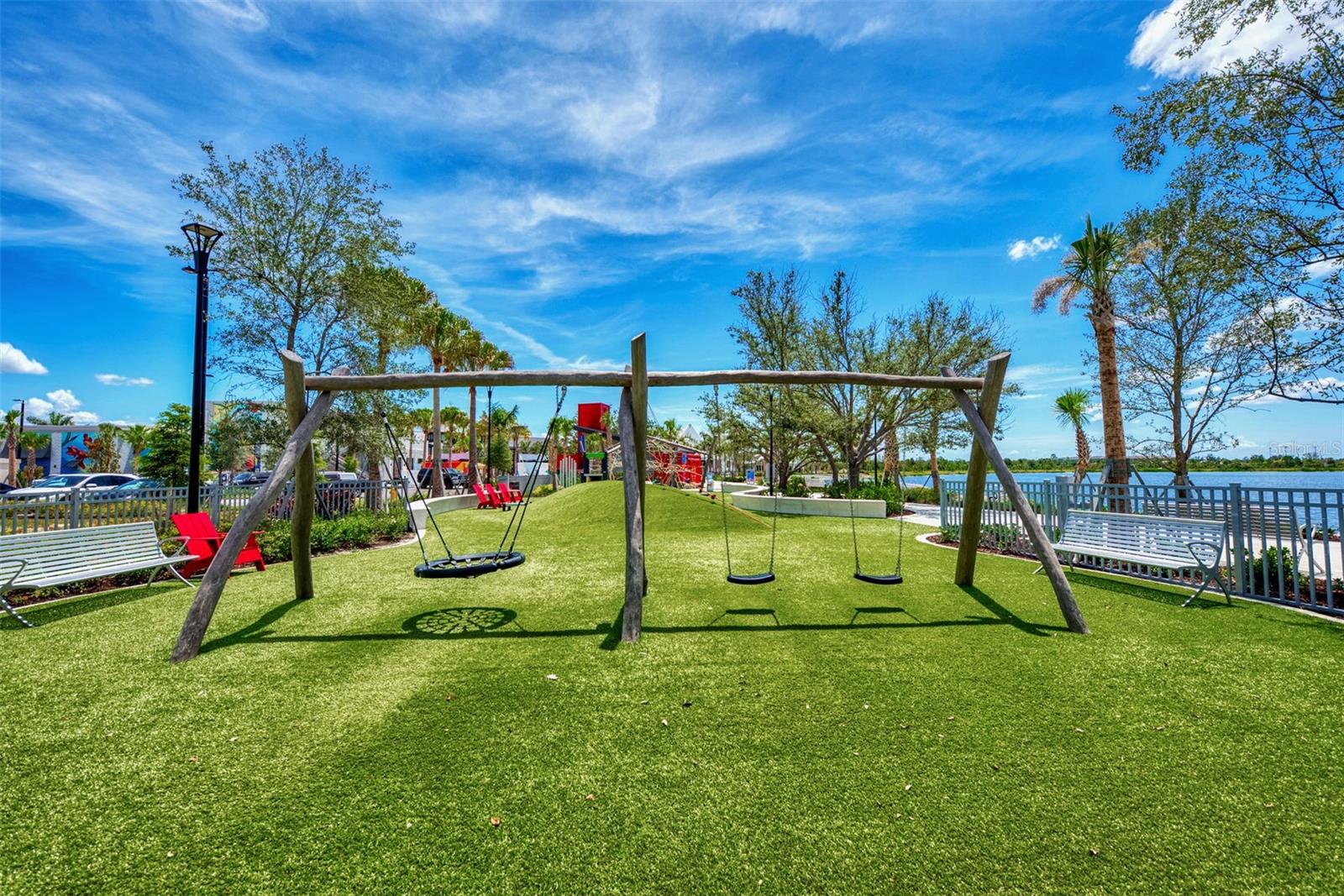 SARASOTA NATIONAL - Residential